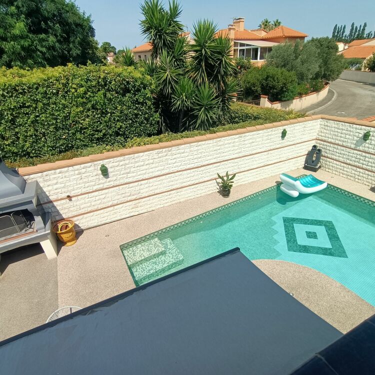 Maison - 5 pièces - 188 m²
