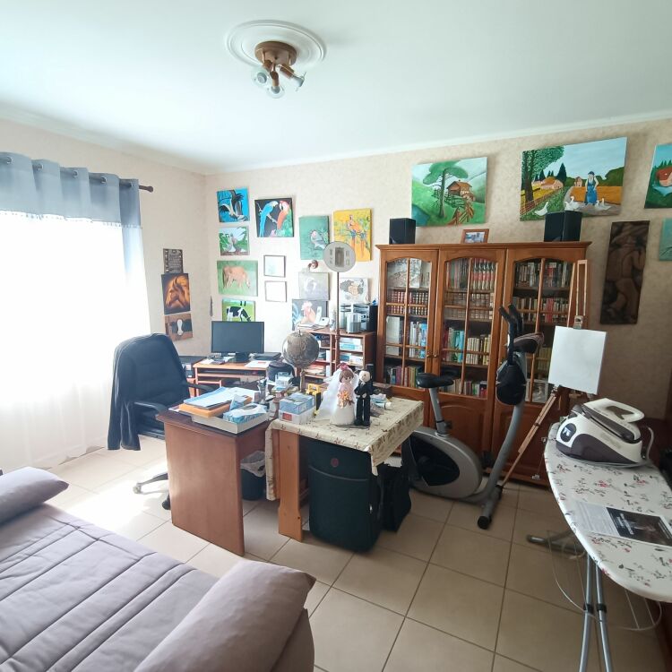 Maison - 8 pièces - 189 m²