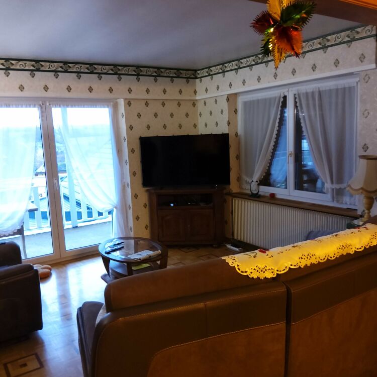 Maison - 5 pièces - 240 m²