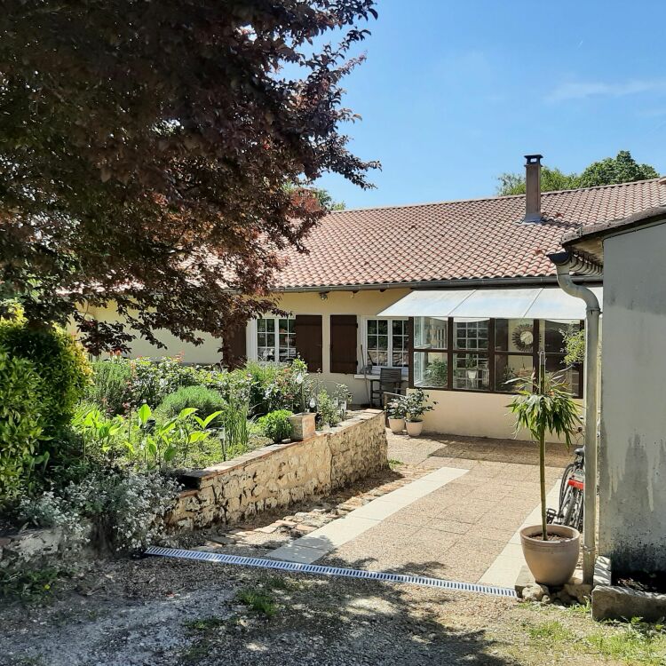 Maison - 4 pièces - 185 m²