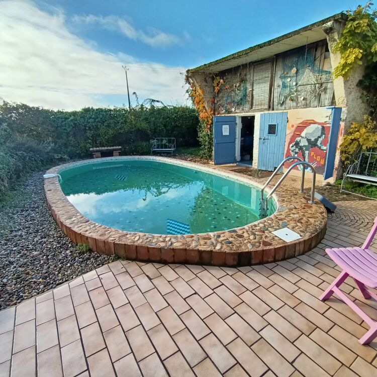 Maison - 6 pièces - 190 m²