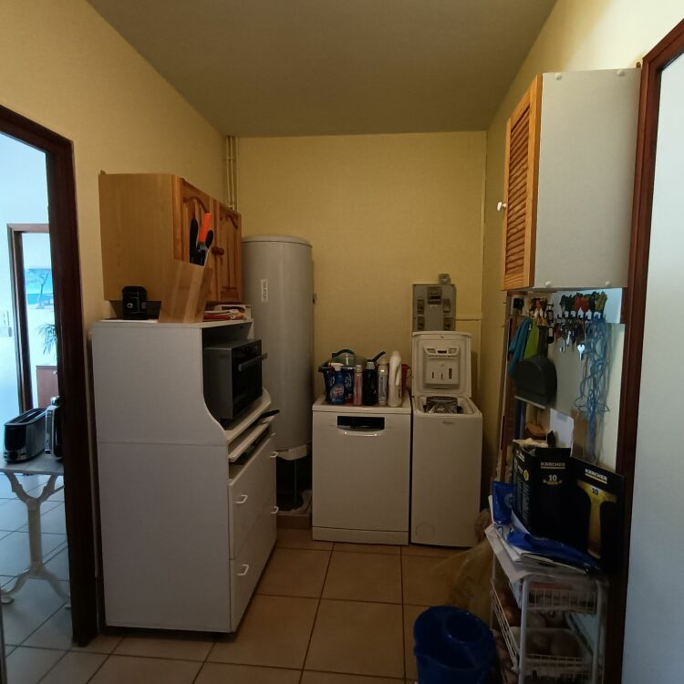 Maison - 8 pièces - 189 m²