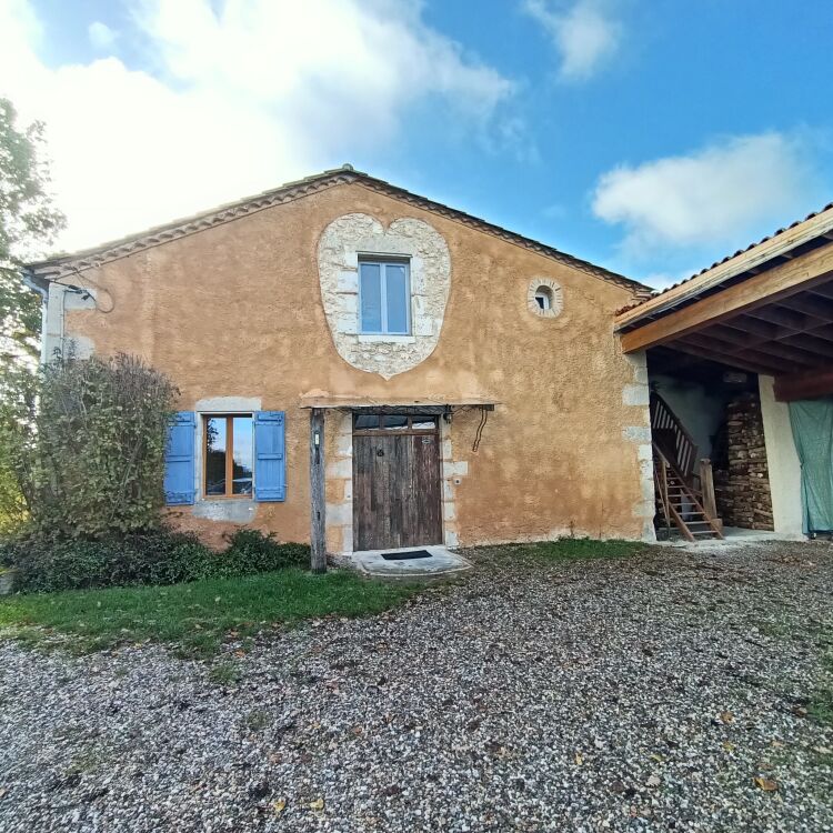 Maison - 6 pièces - 190 m²