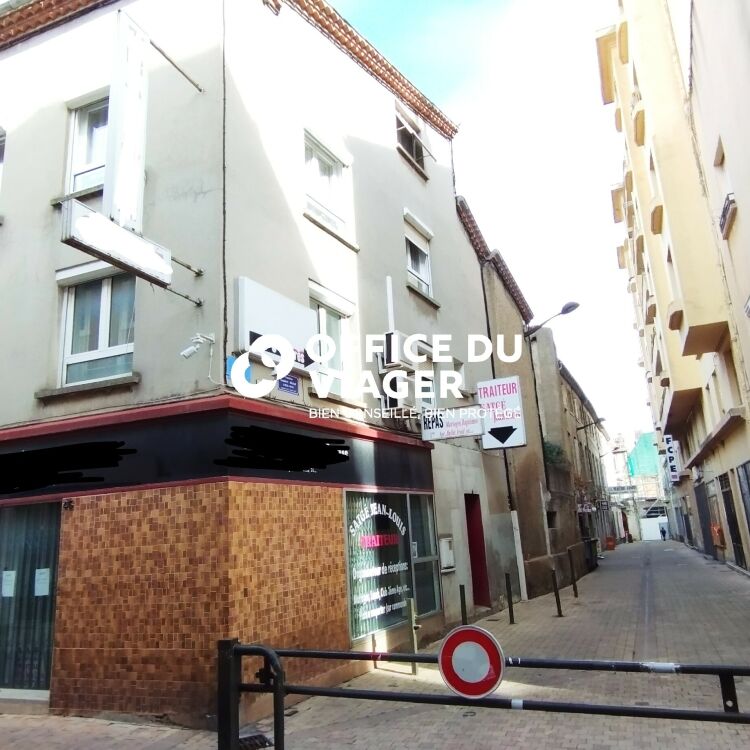 Immeuble - 2 commerces - 7 appartements - 460 m²