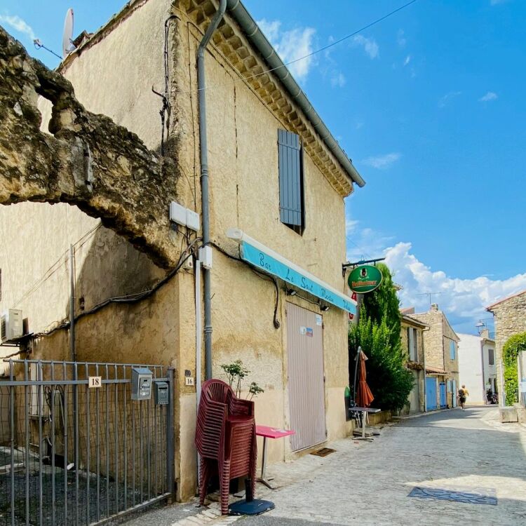 Maison - 6 pièces - 292 m²
