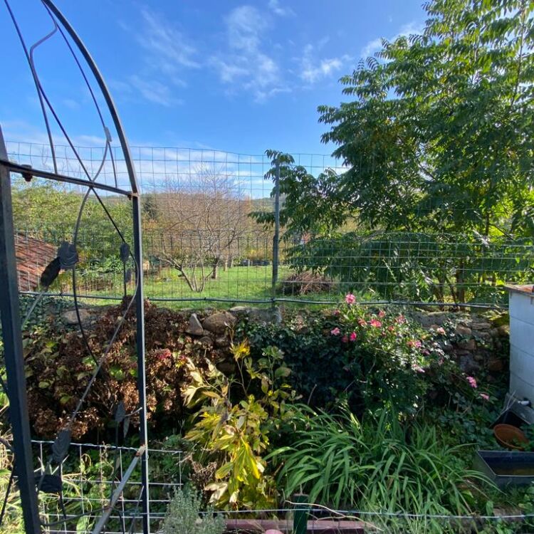 Maison - 4 pièces - 200 m²
