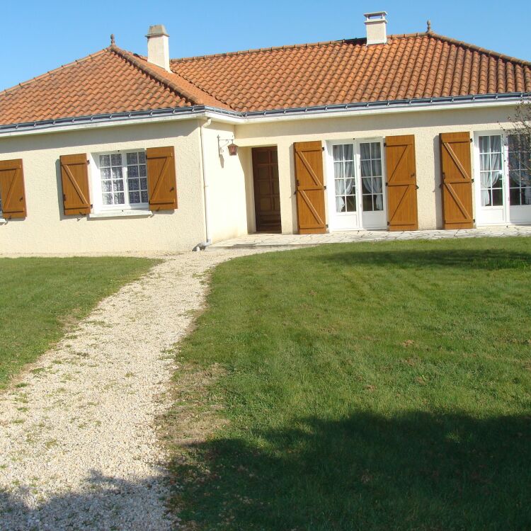 Maison - 6 pièces - 182 m²