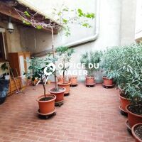 Immeuble - 2 commerces - 7 appartements - 460 m²