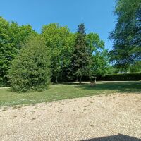 Maison - 8 pièces - 250 m²
