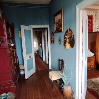 Maison - 8 pièces - 330 m²