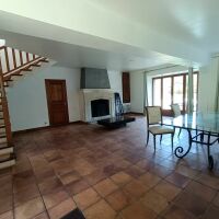 Lofts - 7 pièces - 321 m²