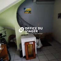 Immeuble - 2 commerces - 7 appartements - 460 m²