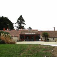 Maison - 7 pièces - 400 m²