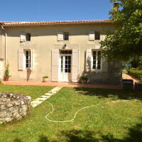 Maison - 4 pièces - 185 m²