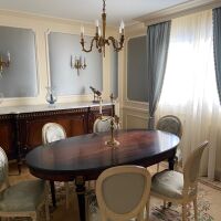 Maison - 8 pièces - 200 m²