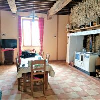 Maison - 7 pièces - 292 m²