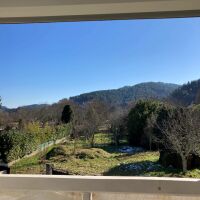 Maison - 6 pièces - 214 m²
