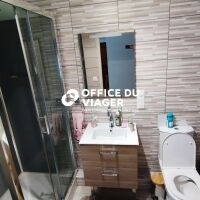 Immeuble - 2 commerces - 7 appartements - 460 m²