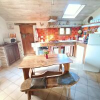 Maison - 6 pièces - 190 m²