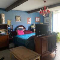 Maison - 4 pièces - 200 m²