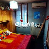 Immeuble - 2 commerces - 7 appartements - 460 m²